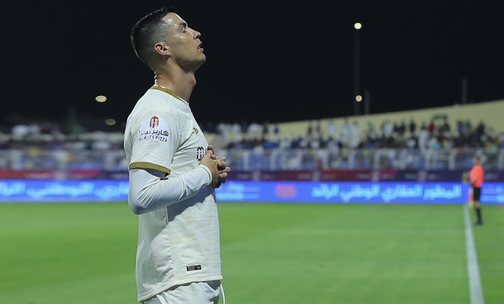 Ronalda môžu vyhostiť za obscénne gesto. Je to trestný čin